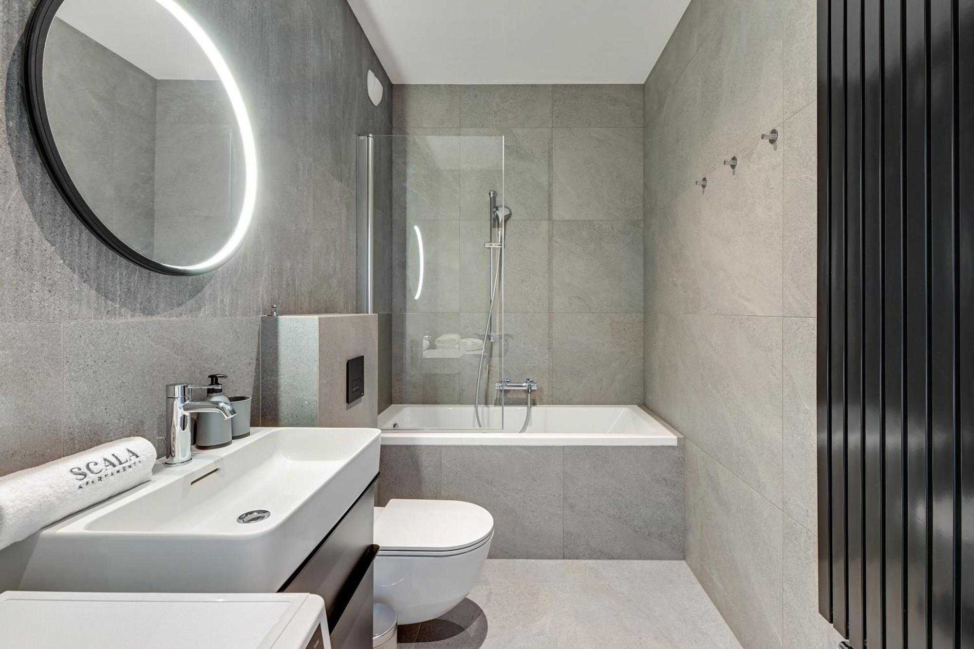 Scala City Center Apartments & Studio By Lion Apartments Гданьск Экстерьер фото